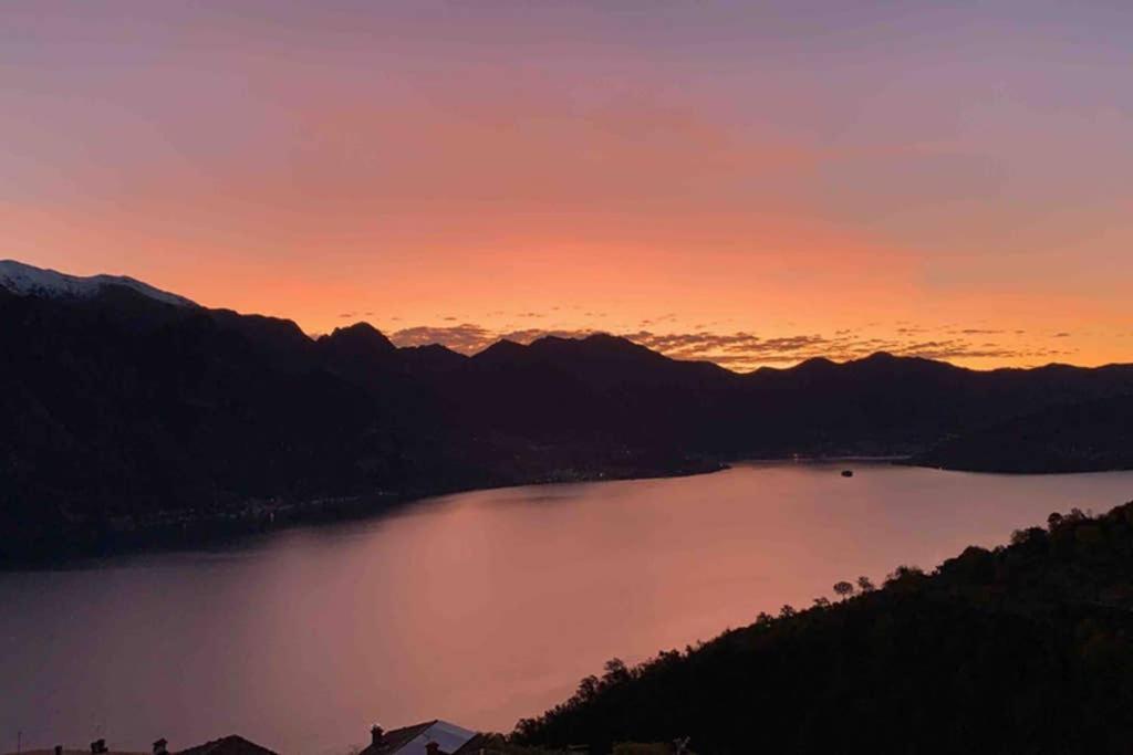 Cozy House On Iseo Lake 폰테노 외부 사진