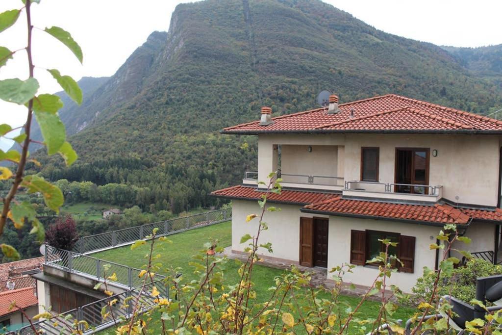 Cozy House On Iseo Lake 폰테노 외부 사진